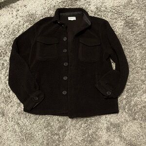 Button up fleece sweater Black and sized medium